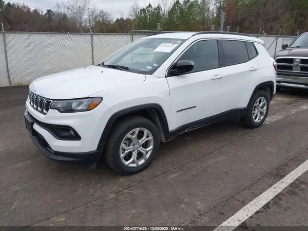 3C4NJDBN2RT117341 2024 JEEP COMPASS - Image 2