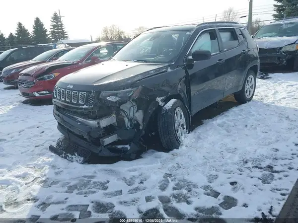 3C4NJDBN2RT118439 2024 JEEP COMPASS - Image 2