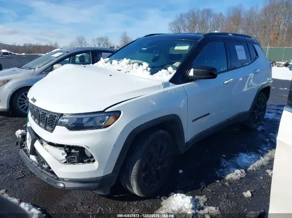 3C4NJDBN2RT143325 2024 JEEP COMPASS - Image 2
