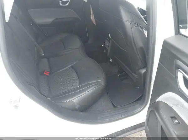 3C4NJDBN2RT154549 2024 JEEP COMPASS - Image 8