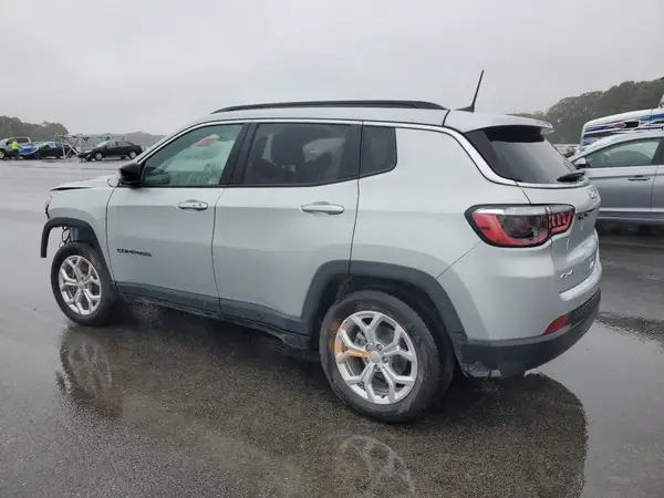 3C4NJDBN2RT154650 2024 JEEP COMPASS - Image 2