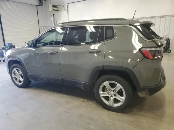 3C4NJDBN2RT597431 2024 JEEP COMPASS - Image 2