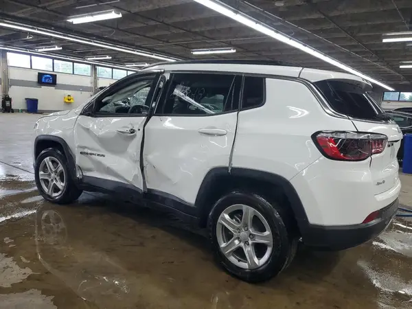 3C4NJDBN2RT603308 2024 JEEP COMPASS - Image 2