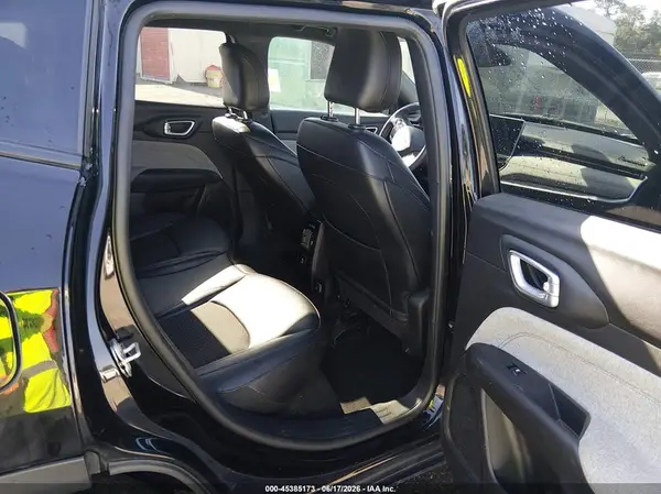 3C4NJDBN2RT604023 2024 JEEP COMPASS - Image 8