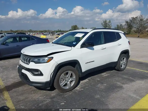 3C4NJDBN2RT604586 2024 JEEP COMPASS - Image 2