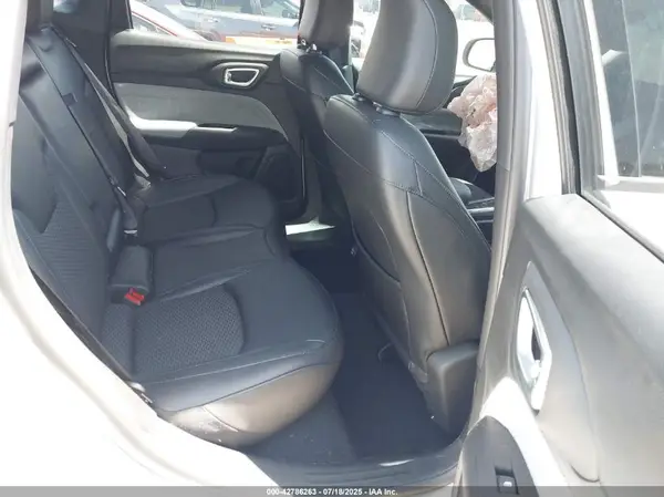 3C4NJDBN2ST534920 2025 JEEP COMPASS - Image 8