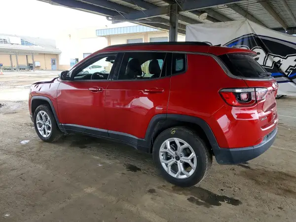 3C4NJDBN2ST546873 2025 JEEP COMPASS - Image 2
