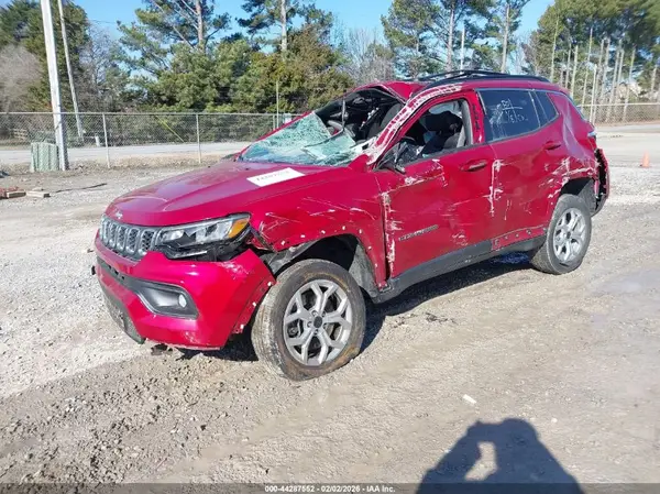 3C4NJDBN2ST561079 2025 JEEP COMPASS - Image 2