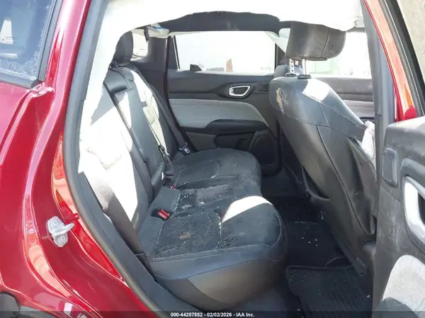 3C4NJDBN2ST561079 2025 JEEP COMPASS - Image 8