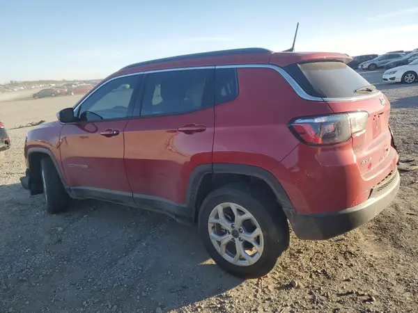3C4NJDBN2ST561325 2025 JEEP COMPASS - Image 2