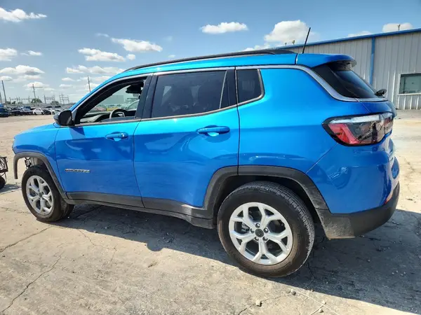 3C4NJDBN2ST569148 2025 JEEP COMPASS - Image 2