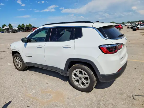 3C4NJDBN2ST597256 2025 JEEP COMPASS - Image 2
