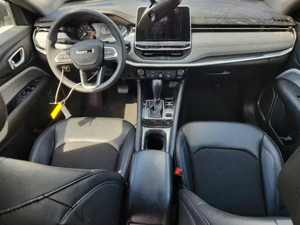 3C4NJDBN2ST597256 2025 JEEP COMPASS - Image 8