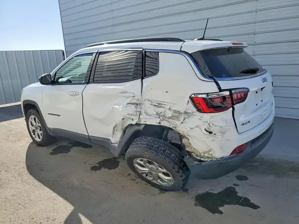 3C4NJDBN2ST597385 2025 JEEP COMPASS - Image 2