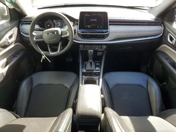 3C4NJDBN2ST597385 2025 JEEP COMPASS - Image 8