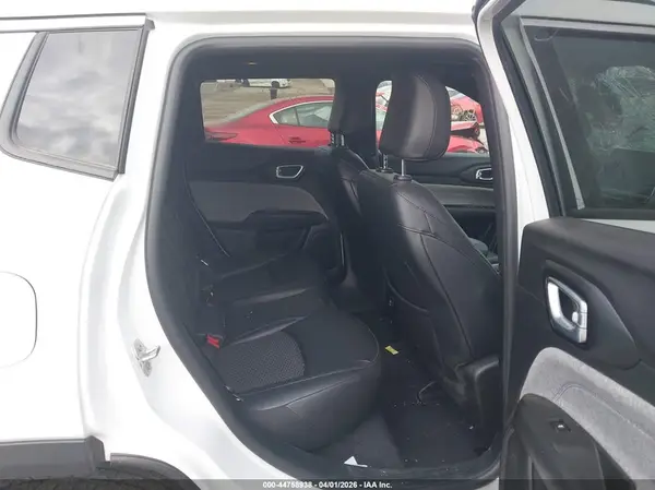 3C4NJDBN2ST602469 2025 JEEP COMPASS - Image 8