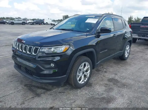 3C4NJDBN2ST603668 2025 JEEP COMPASS - Image 2