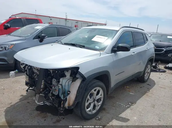 3C4NJDBN2ST609213 2025 JEEP COMPASS - Image 2
