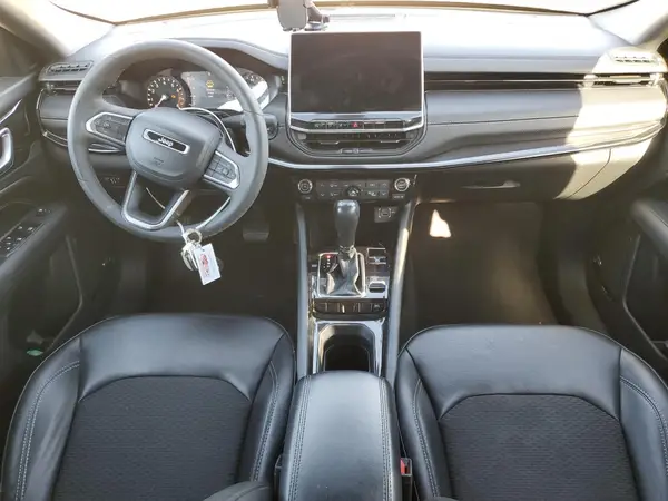 3C4NJDBN3PT503618 2023 JEEP COMPASS - Image 8