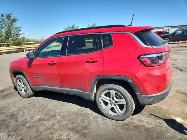 3C4NJDBN3PT504560 2023 JEEP COMPASS - Image 2
