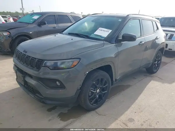 3C4NJDBN3PT530236 2023 JEEP COMPASS - Image 2
