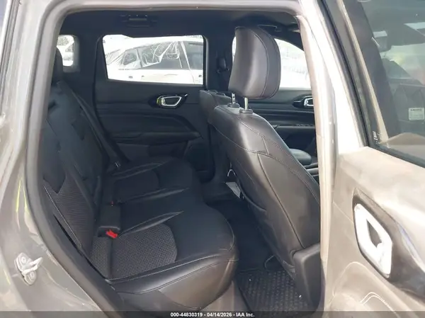 3C4NJDBN3PT530236 2023 JEEP COMPASS - Image 8