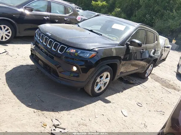 3C4NJDBN3PT542368 2023 JEEP COMPASS - Image 2