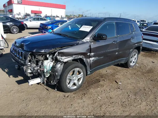 3C4NJDBN3PT547781 2023 JEEP COMPASS - Image 2
