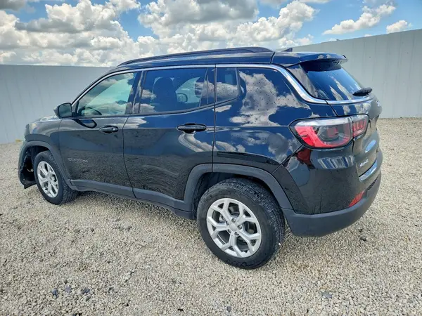 3C4NJDBN3RT109247 2024 JEEP COMPASS - Image 2