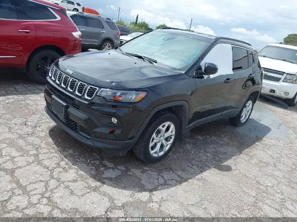 3C4NJDBN3RT112472 2024 JEEP COMPASS - Image 2