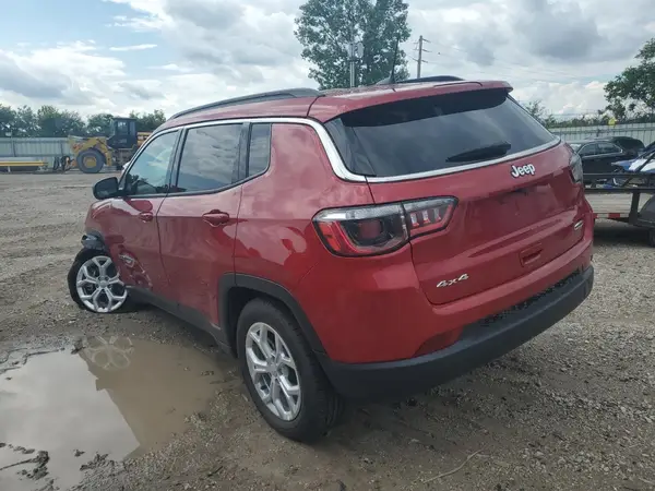 3C4NJDBN3RT137971 2024 JEEP COMPASS - Image 2