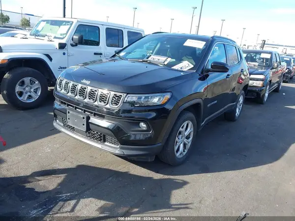 3C4NJDBN3RT153782 2024 JEEP COMPASS - Image 2