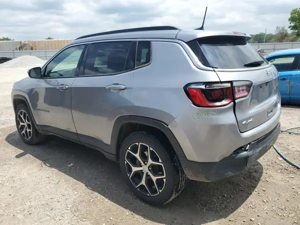 3C4NJDBN3RT603978 2024 JEEP COMPASS - Image 2