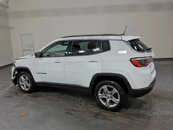 3C4NJDBN3RT604189 2024 JEEP COMPASS - Image 2