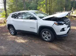 3C4NJDBN3RT607240 2024 JEEP COMPASS