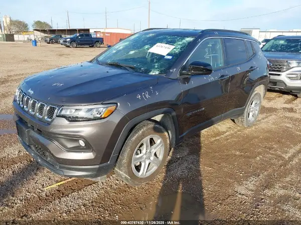 3C4NJDBN3RT607755 2024 JEEP COMPASS - Image 2