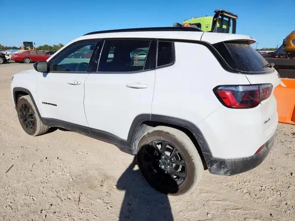 3C4NJDBN3ST515955 2025 JEEP COMPASS - Image 2