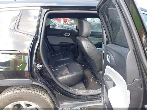 3C4NJDBN3ST529564 2025 JEEP COMPASS - Image 8