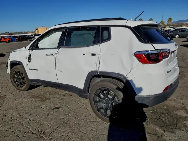 3C4NJDBN3ST535655 2025 JEEP COMPASS - Image 2