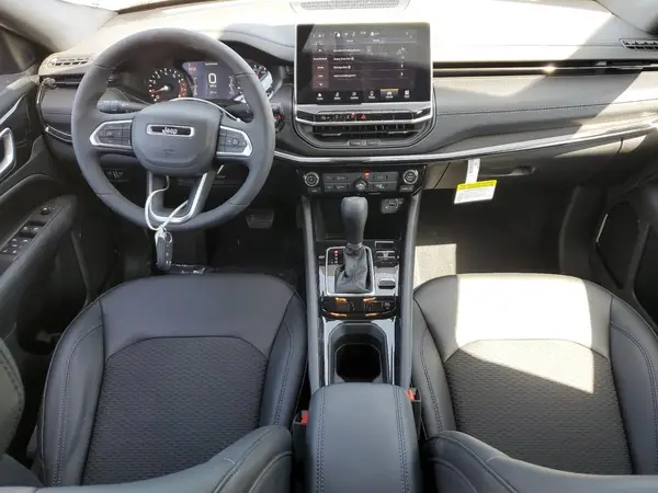 3C4NJDBN3ST539351 2025 JEEP COMPASS - Image 8