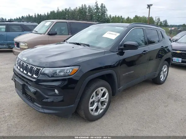 3C4NJDBN3ST547451 2025 JEEP COMPASS - Image 2