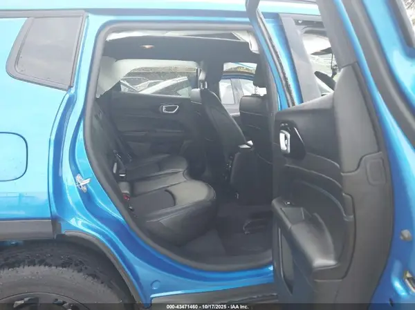 3C4NJDBN3ST554450 2025 JEEP COMPASS - Image 8