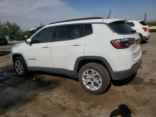 3C4NJDBN3ST555355 2025 JEEP COMPASS - Image 2