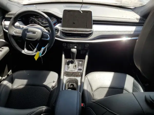 3C4NJDBN3ST572088 2025 JEEP COMPASS - Image 8