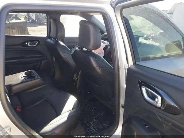3C4NJDBN3ST587058 2025 JEEP COMPASS - Image 8