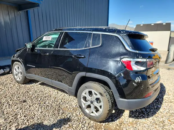 3C4NJDBN3ST593524 2025 JEEP COMPASS - Image 2