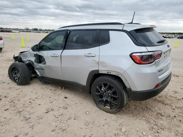 3C4NJDBN3ST596357 2025 JEEP COMPASS - Image 2
