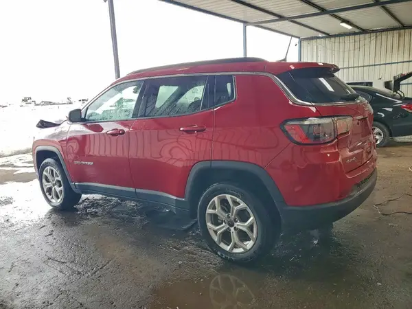 3C4NJDBN3ST597363 2025 JEEP COMPASS - Image 2