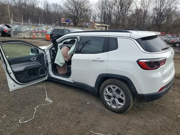 3C4NJDBN3ST603453 2025 JEEP COMPASS - Image 2