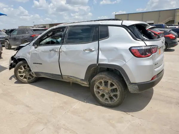 3C4NJDBN3ST607292 2025 JEEP COMPASS - Image 2